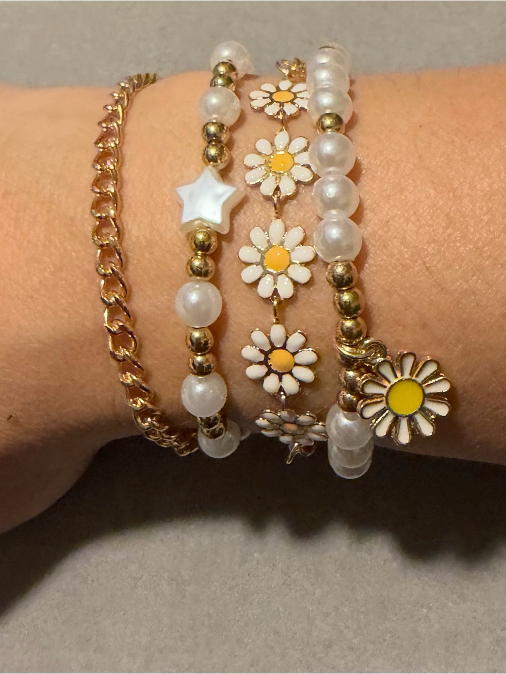 Gold and White Daisy Pearl Stackable Bracelet Set